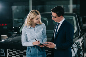 Auto Broker Vs. Dealer: Which One Works Better For Your Car Search